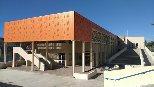 Edificio CESFAM Practicante Óscar Ruíz Freirina